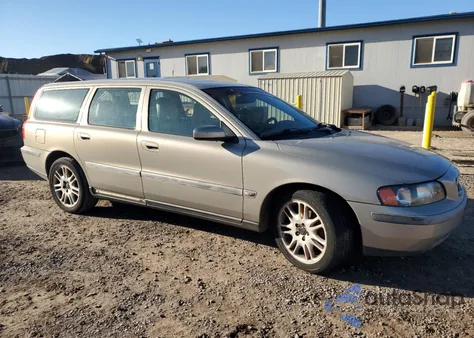 2004 Volvo V70 Fwd from USA, damaged, VIN YV1SW59V042434622
